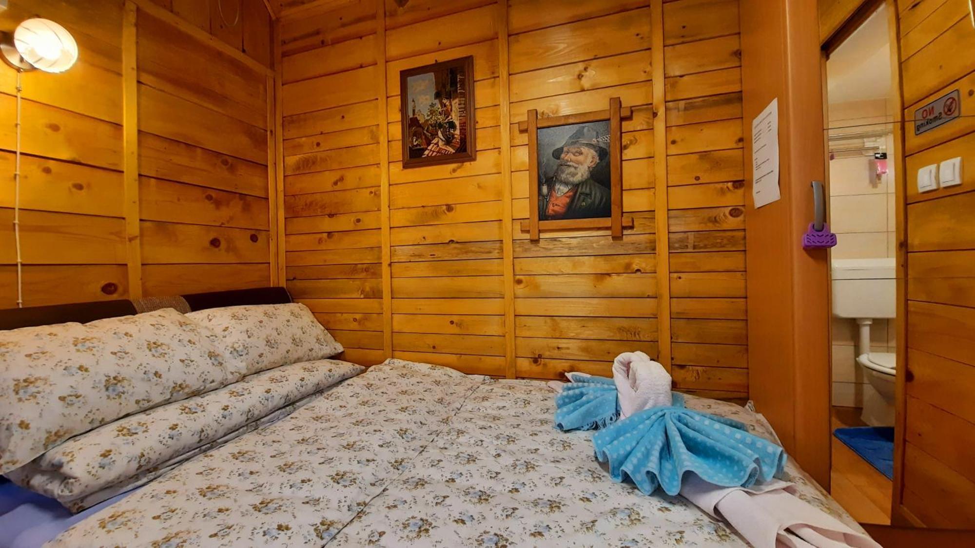 Etno Selo Eden Hotel Zeravacki Potok Cameră foto